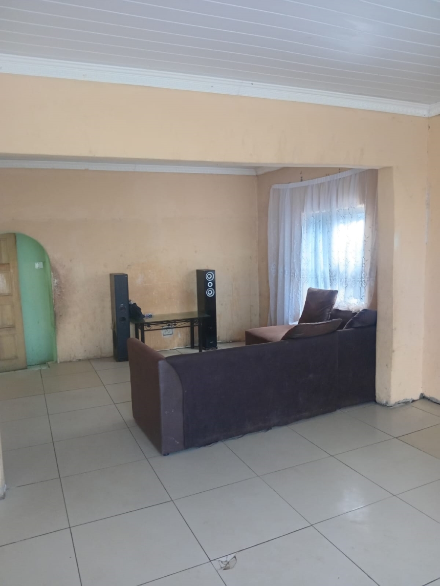 3 Bedroom Property for Sale in Mdantsane Nu 16 Eastern Cape